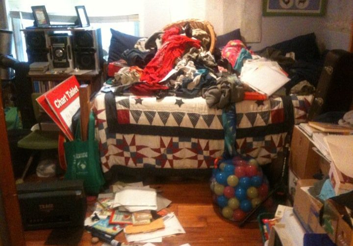 clutter 2